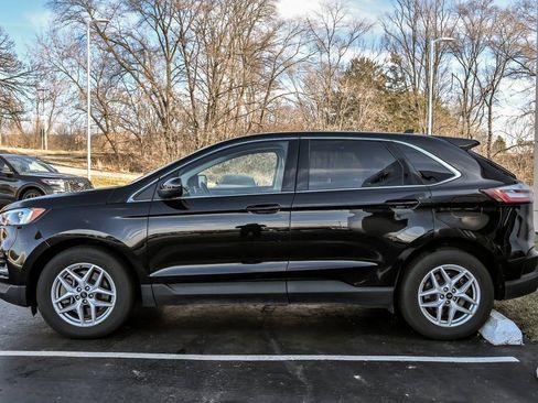 Used 2023 Ford Edge SEL image 5