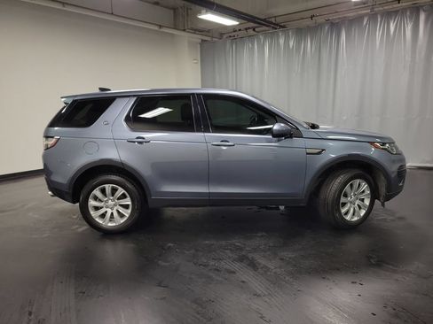 Used 2019 Land Rover Discovery Sport SE AWD/4WD image 10