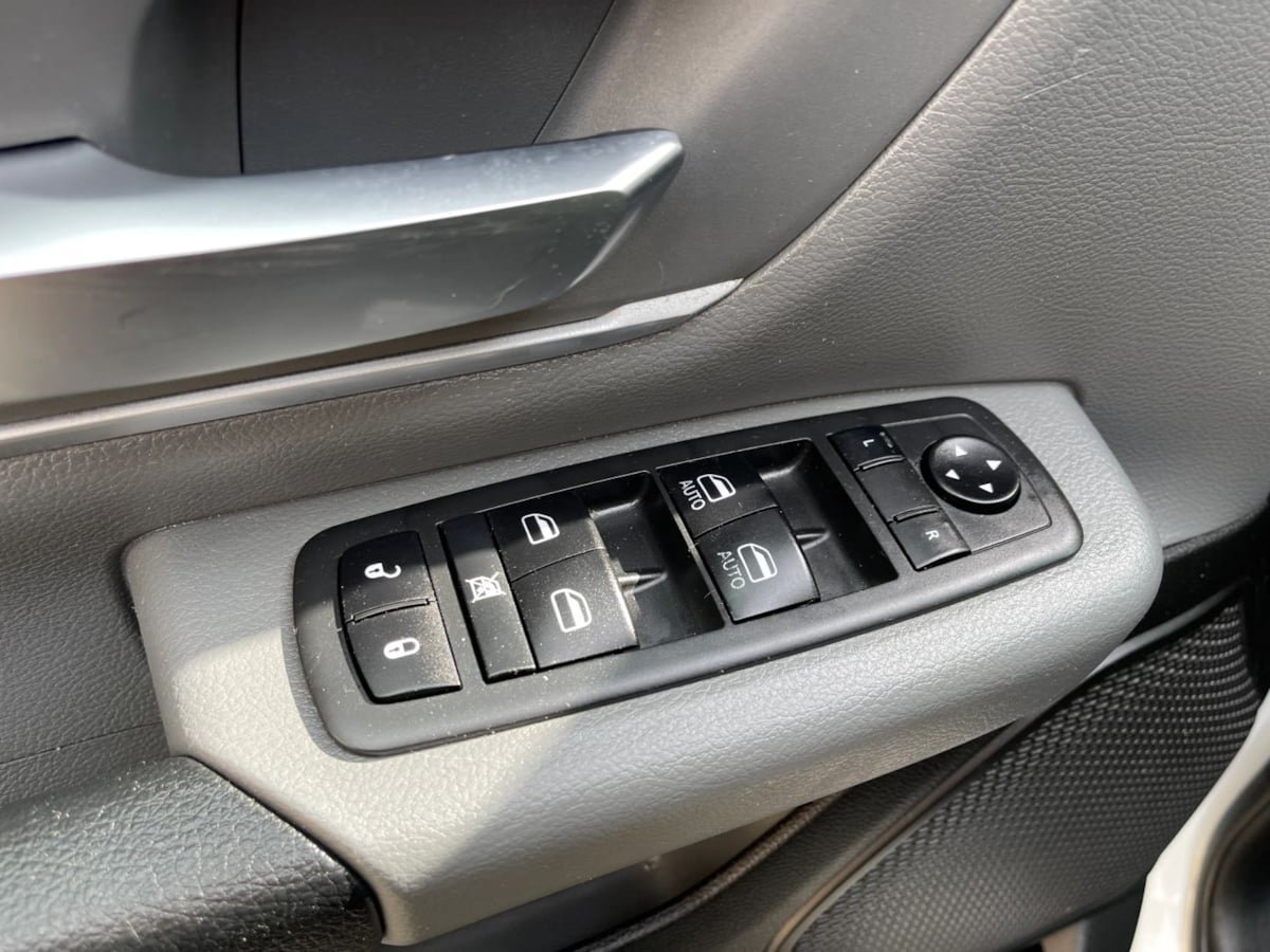 Used 2020 RAM 1500 Big Horn AWD/4WD image 19