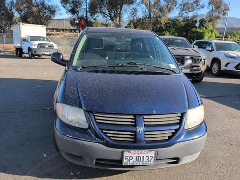 Used 2005 Dodge Caravan SE w/ Popular Equipment Group image 8