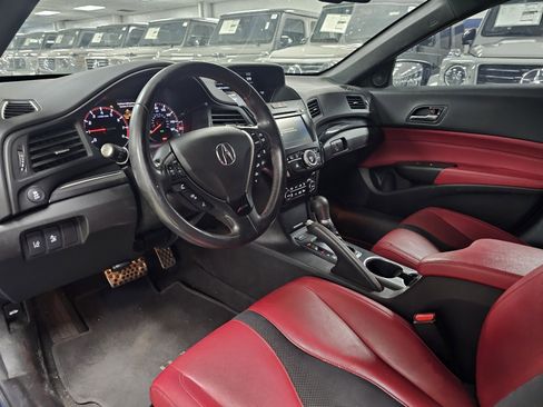 Used 2019 Acura ILX Premium and A-SPEC Packages image 5