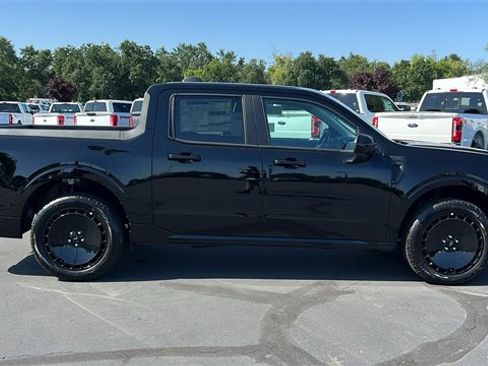 New 2025 Ford Maverick Lobo image 3