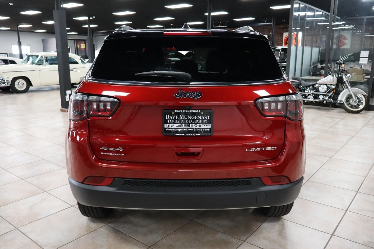 Used 2024 Jeep Compass Limited AWD/4WD image 4