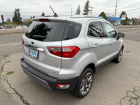 Used 2021 Ford EcoSport Titanium image 12
