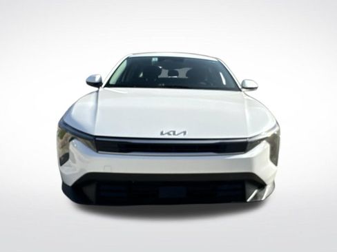 Used 2025 Kia K4 FWD image 2
