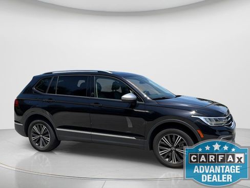 Used 2024 Volkswagen Tiguan Wolfsburg Edition FWD image 6