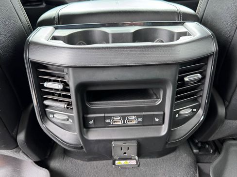 Used 2022 RAM 1500 Limited image 34