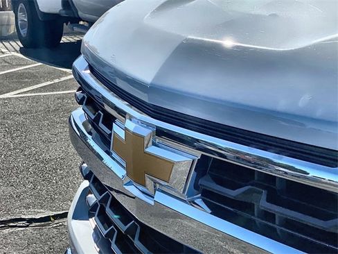 Used 2025 Chevrolet Silverado 1500 LT image 22