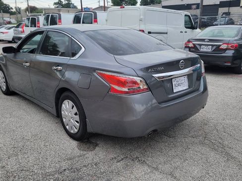 Used 2015 Nissan Altima 2.5 S w/ Power Driver Seat Package FWD image 8