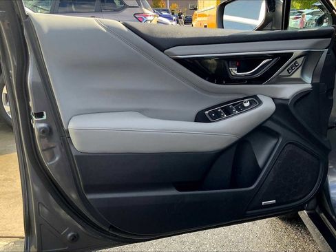 Used 2021 Subaru Legacy Limited image 20