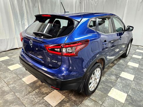 Used 2021 Nissan Rogue Sport S image 6