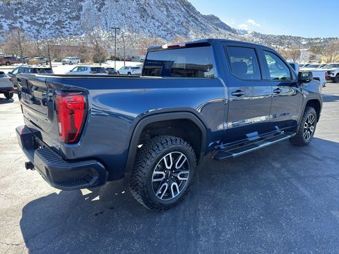 Used 2019 GMC Sierra 1500 AT4 image 7
