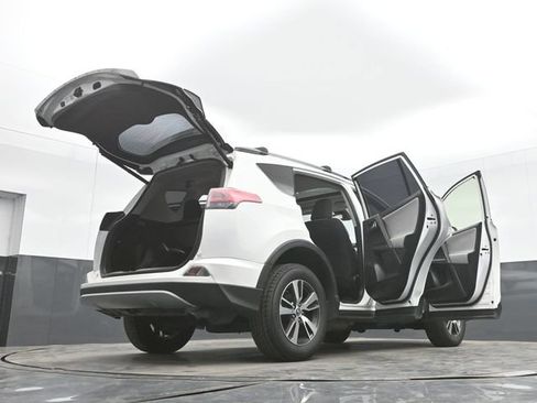 Used 2017 Toyota RAV4 XLE w/ Premium Special Value Package image 53