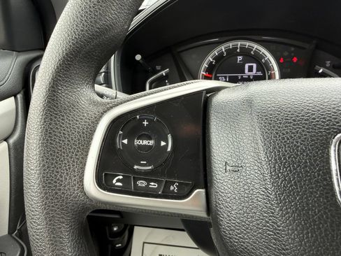 Used 2017 Honda CR-V LX image 18