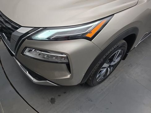 Used 2023 Nissan Rogue Platinum w/ Platinum Premium Package AWD/4WD image 14