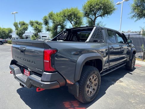 New 2026 Toyota Tacoma 4x4 Double Cab Hybrid image 11