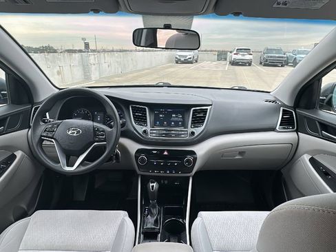 Used 2018 Hyundai Tucson SEL image 21
