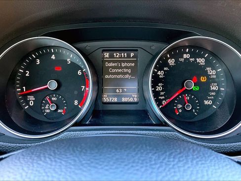 Used 2018 Volkswagen Passat 2.0T SE image 25