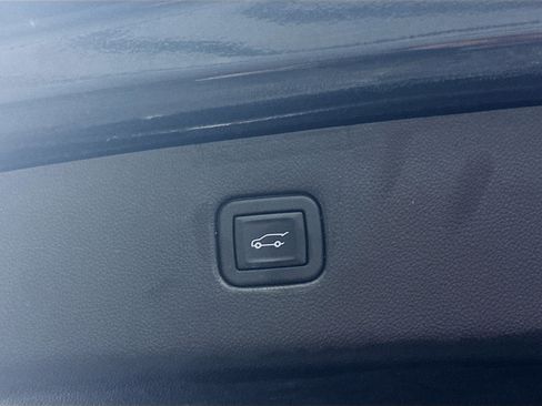 Used 2024 Chevrolet Blazer LT w/ Convenience Package image 28