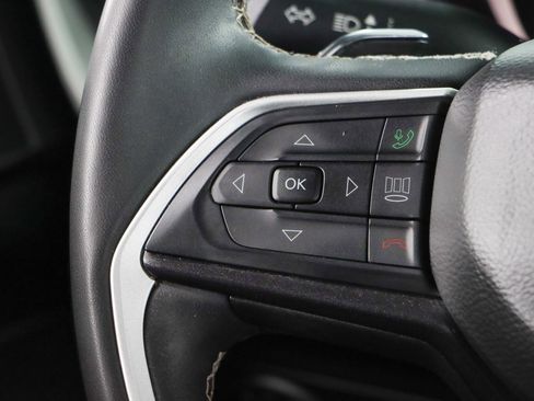 Used 2023 Jeep Grand Cherokee Altitude image 13