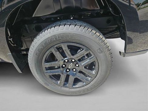New 2026 Chevrolet Silverado 1500 Custom RWD image 10