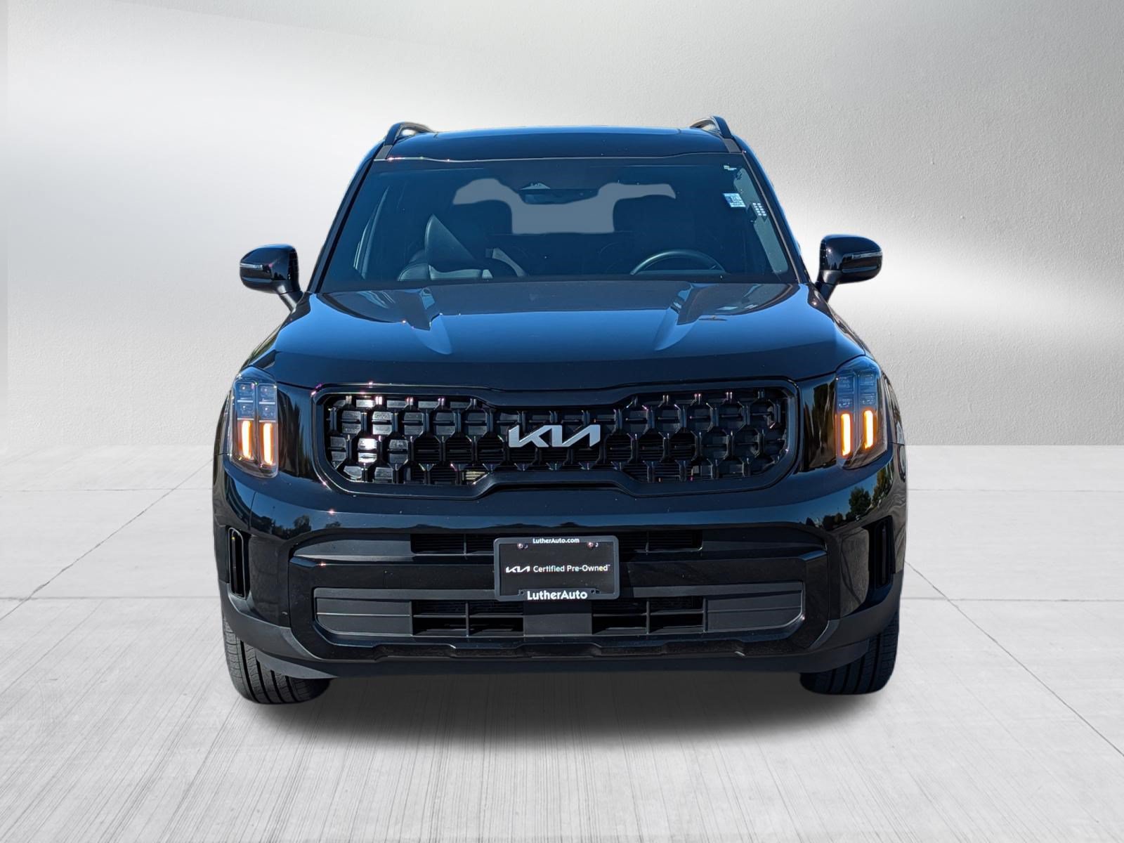 Certified 2024 Kia Telluride EX X-Line AWD/4WD image 2