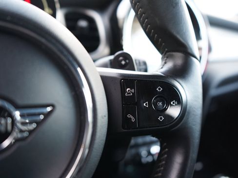 Used 2023 MINI Cooper S image 38