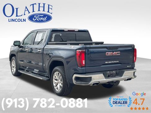 Used 2022 GMC Sierra 1500 SLT w/ SLT Premium Package image 3