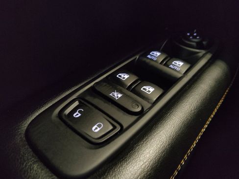 Used 2020 Jeep Compass Sport AWD/4WD image 27