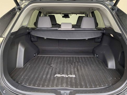 Certified 2023 Toyota RAV4 XLE w/ Convenience Package image 7