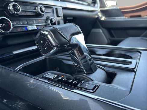 Used 2022 Ford F150 Lariat image 25