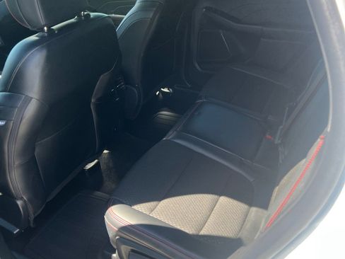 Used 2025 Ford Escape ST-Line FWD image 14
