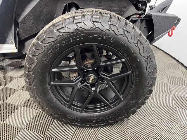 Used 2015 Jeep Wrangler Unlimited Sport w/ Quick Order Package 24S AWD/4WD image 20