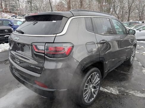 Used 2022 Jeep Compass Limited w/ Elite Group image 7