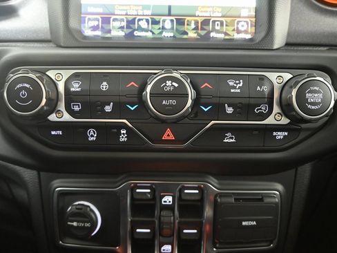 Used 2021 Jeep Gladiator Mojave image 30