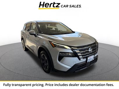 Used 2025 Nissan Rogue SV