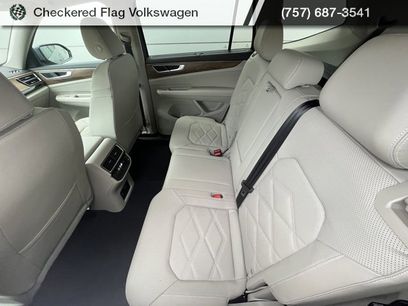 New 2025 Volkswagen Atlas SE