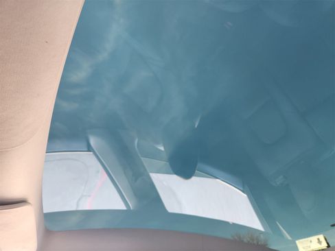 Used 2023 Tesla Model Y Long Range image 26