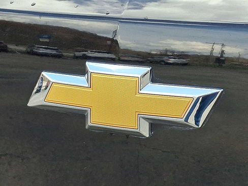 Used 2025 Chevrolet TrailBlazer LT w/ LT Cold Weather Package image 29