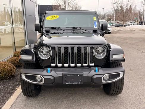 Used 2022 Jeep Wrangler Unlimited Sahara w/ Cold Weather Group AWD/4WD image 2
