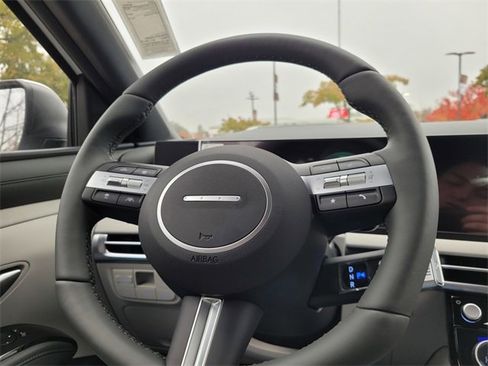 New 2026 Hyundai Tucson Limited image 22