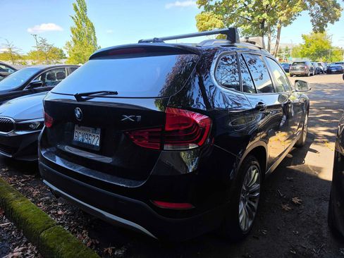 Used 2014 BMW X1 sDrive28i RWD image 2