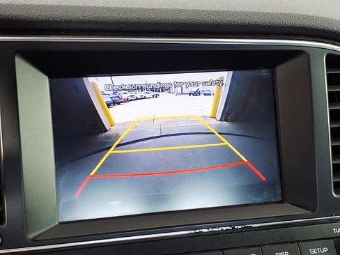 Used 2018 Hyundai Elantra SEL FWD image 23