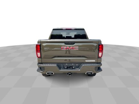 Used 2023 GMC Sierra 1500 Elevation w/ X31 Off-Road Package AWD/4WD image 8