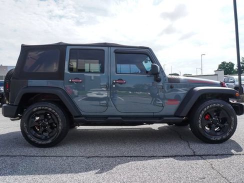 Used 2014 Jeep Wrangler Unlimited Sport w/ Quick Order Package 23S AWD/4WD image 8