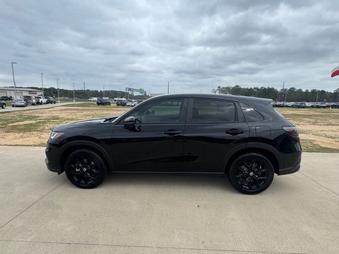 Certified 2024 Honda HR-V Sport image 5