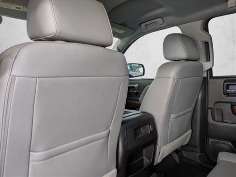Used 2018 GMC Sierra 1500 SLT AWD/4WD image 18