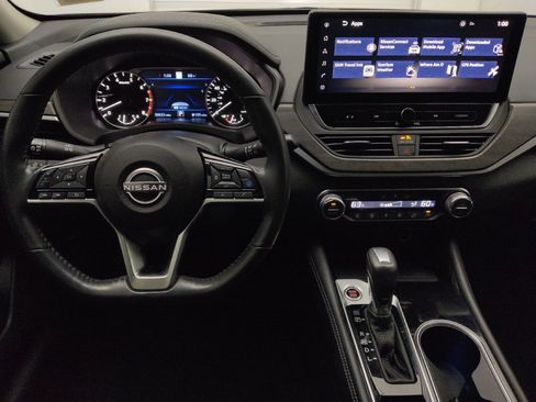 Used 2023 Nissan Altima 2.5 SL FWD image 22