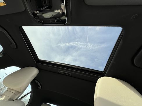 Certified 2025 Mercedes-Benz C 300 C 300 image 28