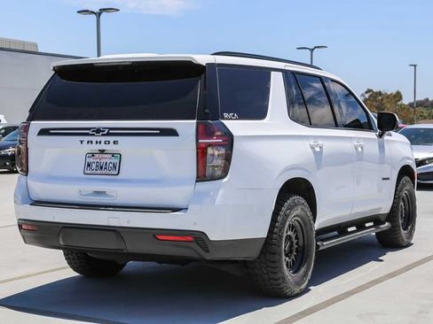 Used 2023 Chevrolet Tahoe Z71 w/ Luxury Package AWD/4WD image 6
